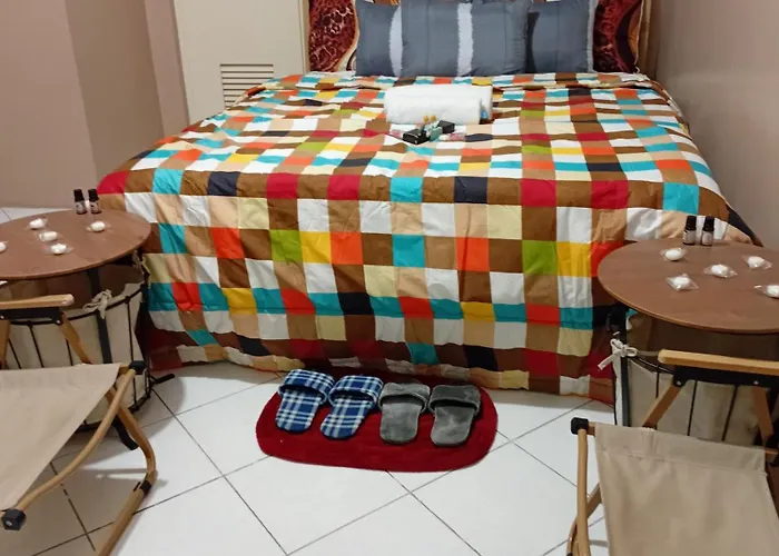 Bahaymandaragat2 Hostel